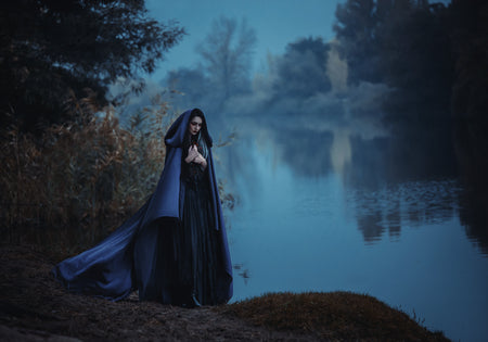 Solitary Witch: 9 Tips for Doing it Alone